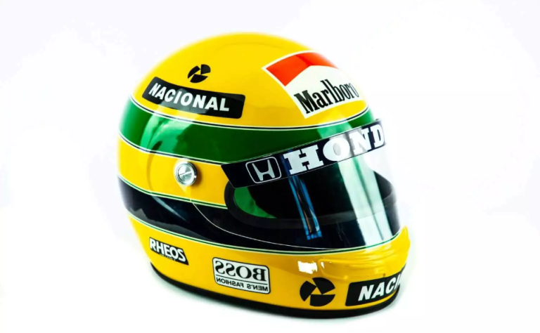 Feijoada dos Amigos do HC leiloa réplica do capacete de Ayrton Senna
