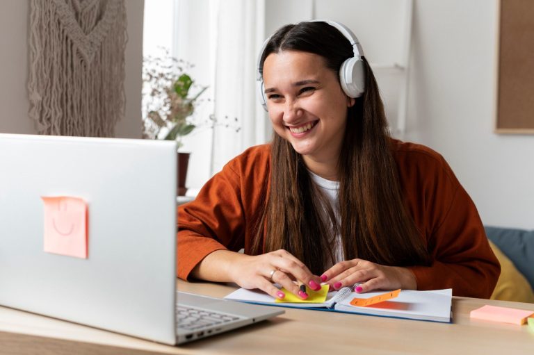 Grupo UBEC lança nova plataforma de cursos de extensão livres e gratuitos