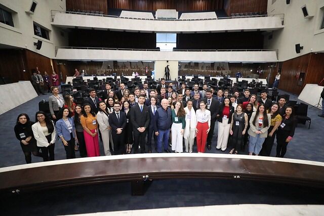 UniCuritiba assume protagonismo no Parlamento Universitário