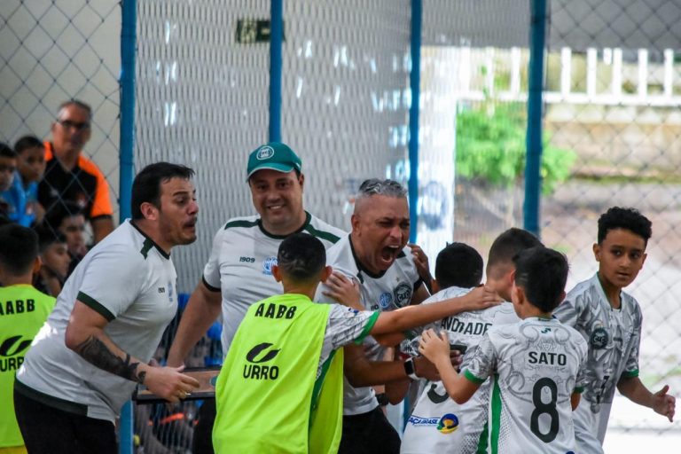 Fábio Pacheco coloca sua experiência a serviço do futsal da AABB