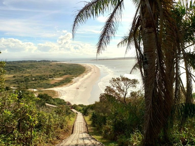 Veranico: litoral paranaense é opção para aproveitar o calor fora de época