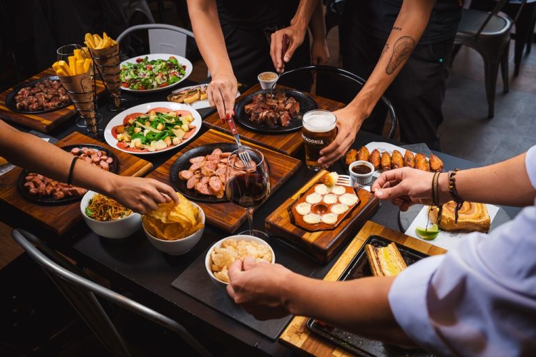 Boi and Beer participa do Texas Day: churrasco, cerveja gelada e música country rock no feriado de 7 de setembro