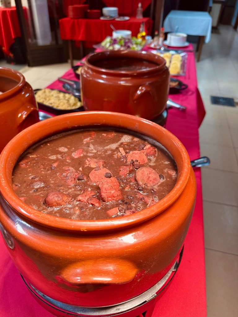 A primeira Feijoada do ano na Cozinha Secreta tem data marcada e é neste sábado
