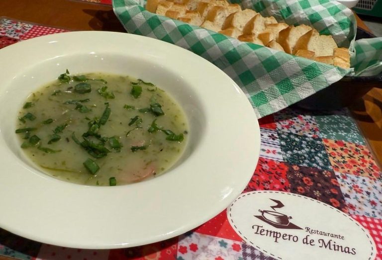 Tempero de Minas estreia buffet de sopas nas noites frias de Curitiba