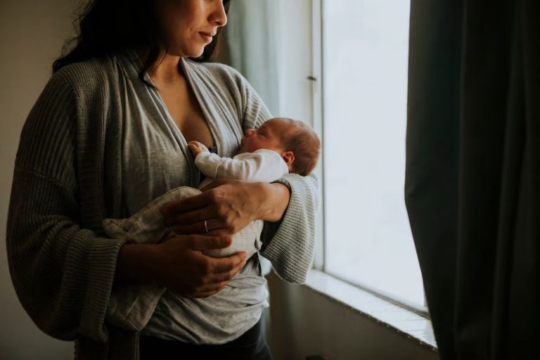 Maternidade: Problemas de saúde no pós-parto exigem atenção