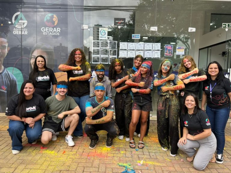 Estão sobrando vagas para cursinho social Aprova de Curitiba e Cascavel