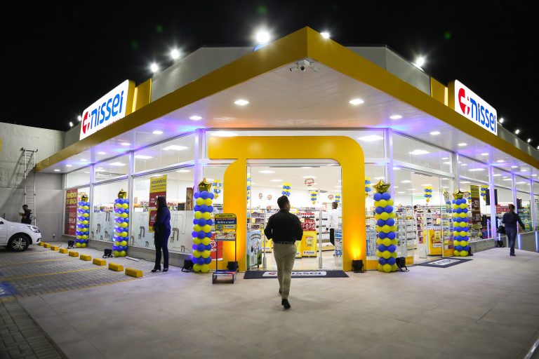 Farmácias Nissei recebe o selo Gold ao conquistar pelo quarto ano consecutivo o Prêmio de Empresas com Melhor Gestão, promovido pela Deloitte 