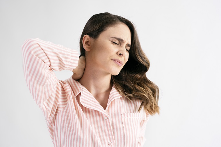 Dor constante no corpo pode ser fibromialgia
