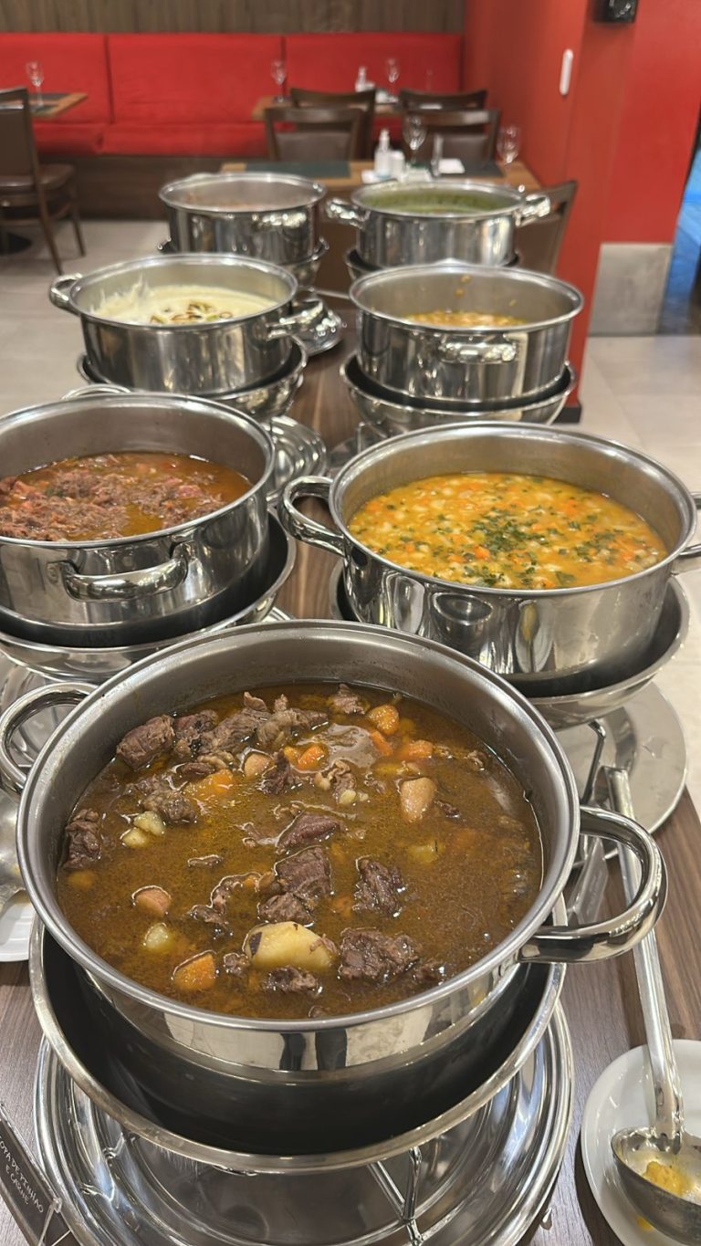 Última semana da temporada de sopas no Deville Curitiba