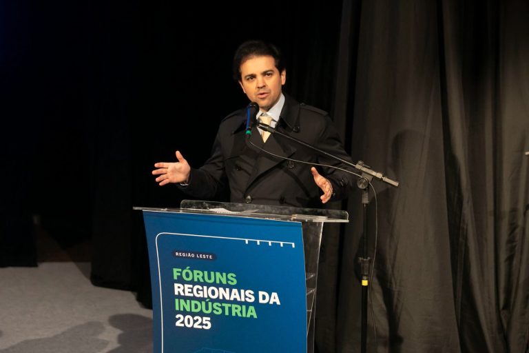 Deputado Guerra defende produção paranaense durante encerramento dos Fóruns Regionais da Indústria