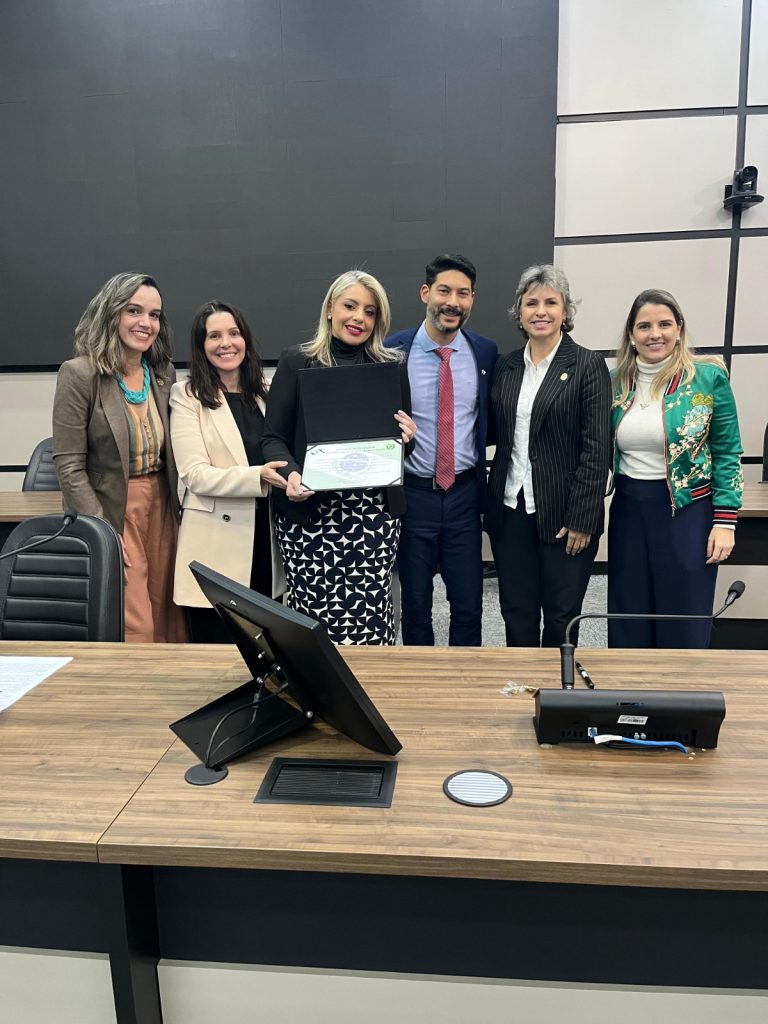Maringá tem nova delegada do Conselho Regional de Biomedicina