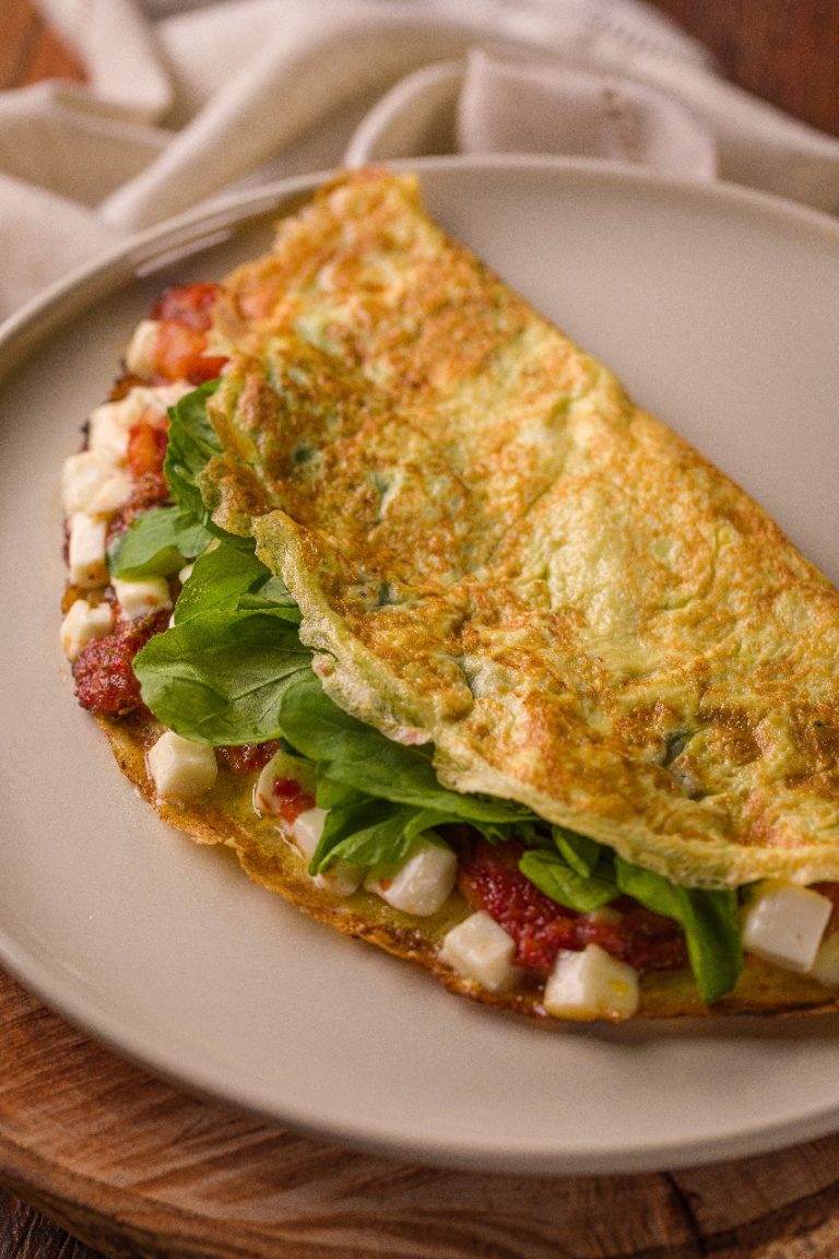Omeletes ganham protagonismo no cardápio saudável da Tribo das Frutas
