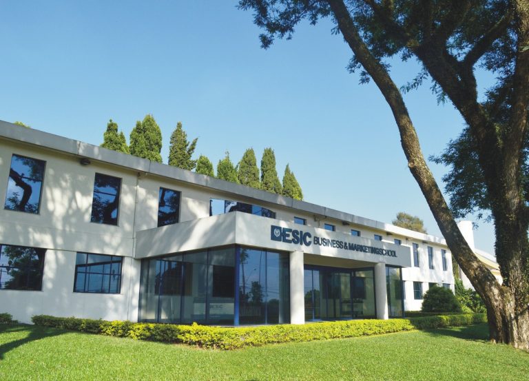 ESIC Internacional abre inscrições para o Vestibular de Verão 2026 com cursos nota máxima no MEC e bolsas de até 100%
