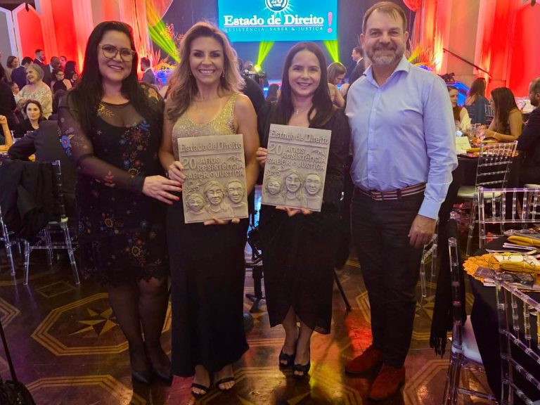 Reitora e professora do UniCuritiba são homenageadas no RS