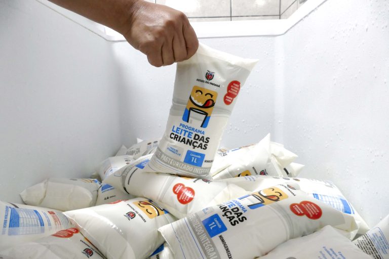 Projeto propõe ampliar faixa etária do Programa Leite das Crianças no Paraná