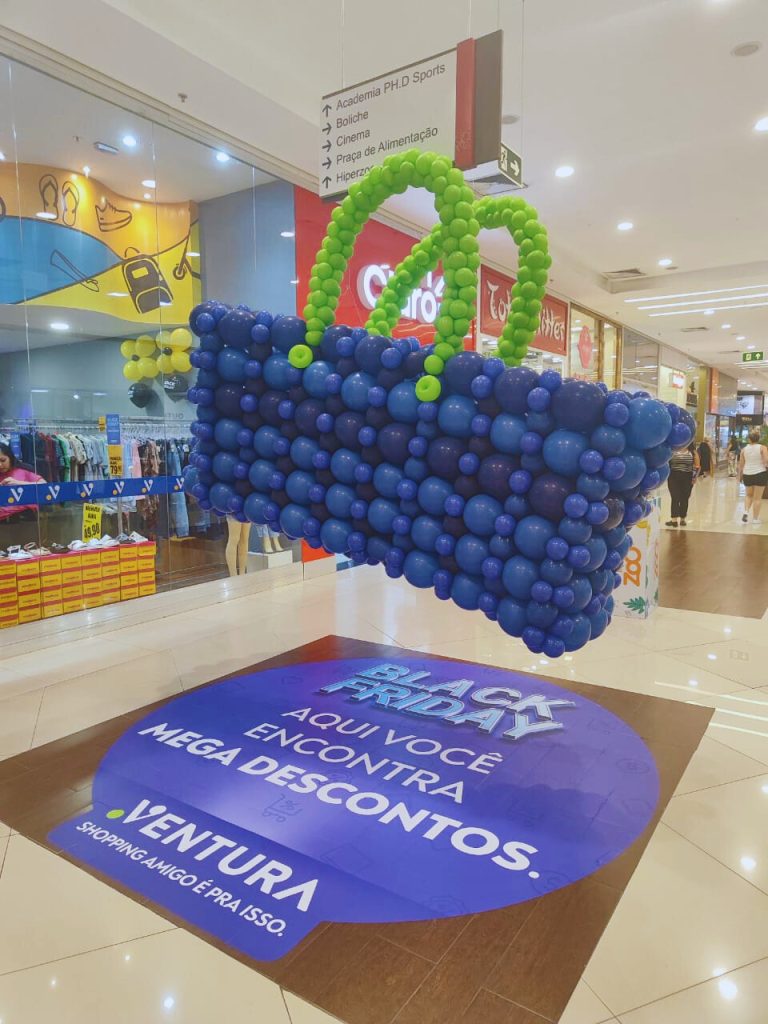 Grandes descontos e prêmios instantâneos agitam Black Friday do Ventura Shopping