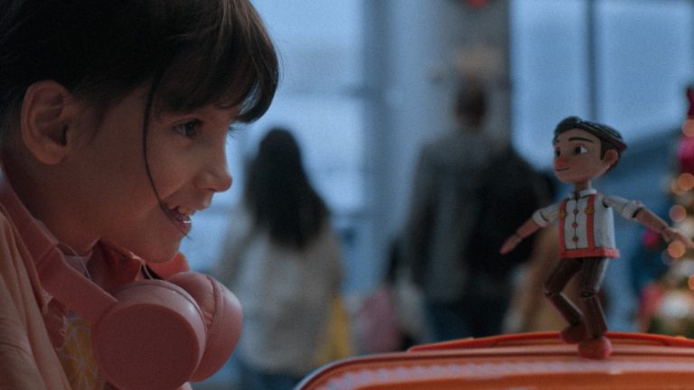 Neste Natal, Natura lança campanha focada em presença e conexão e sugere um “P.I.X.”, o Presente com Intenção de Xodó