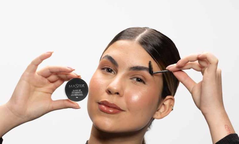 Master amplia linha de cuidados diários para cílios e sobrancelhas