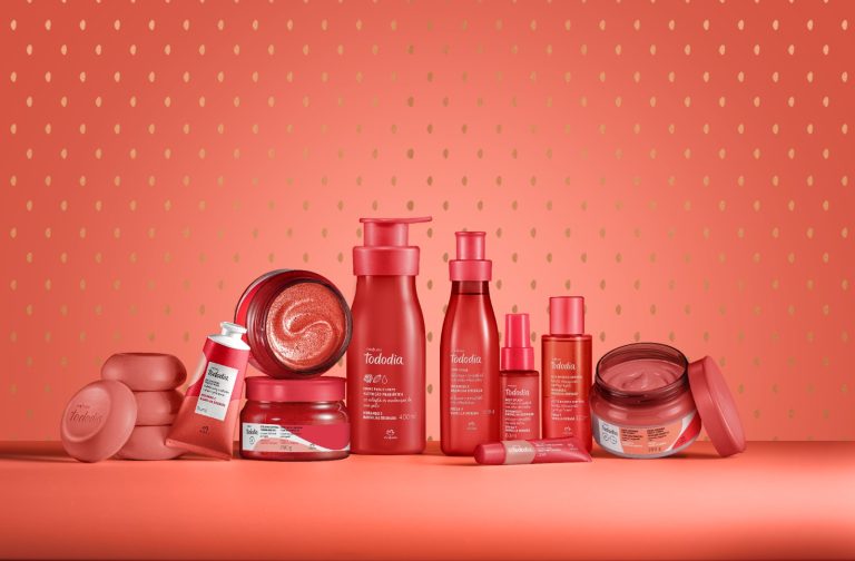 Natura Tododia traz combinação única e irresistível de morango e baunilha dourada em sua nova linha