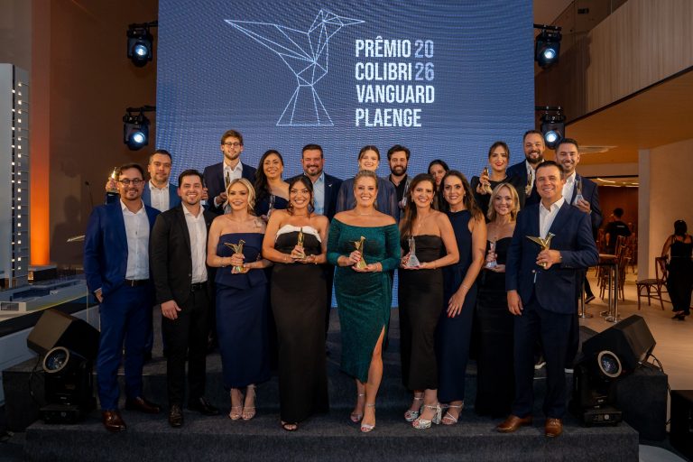 Prêmio Colibri 2026 reconhece os principais profissionais do setor imobiliário do Paraná