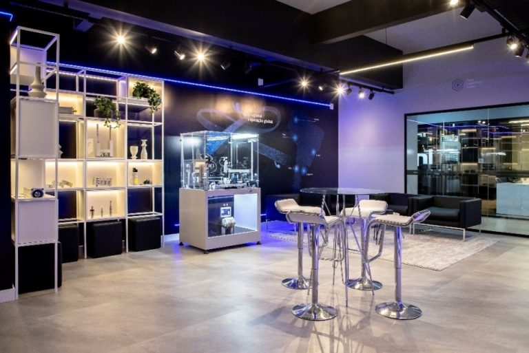 Multinacional alemã Festo inaugura Experience Center na HOTMILK em Curitiba