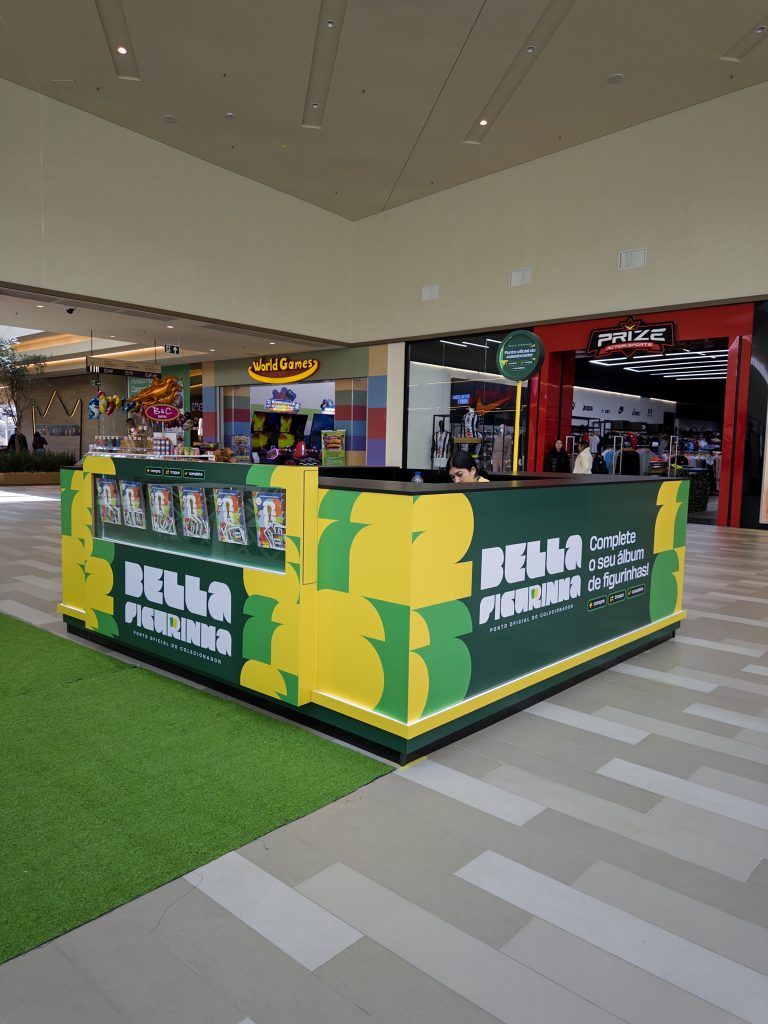 Shopping Plaza Campos Gerais recebe quiosque Bella Figurinha e projeta aumento de até 30% no fluxo de visitantes