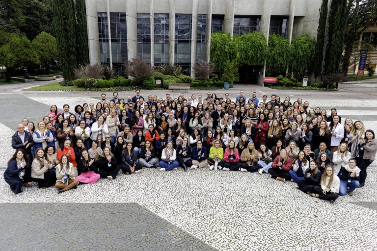 Marista Brasil reúne 180 educadores do SAEE em encontro nacional sobre educação inclusiva