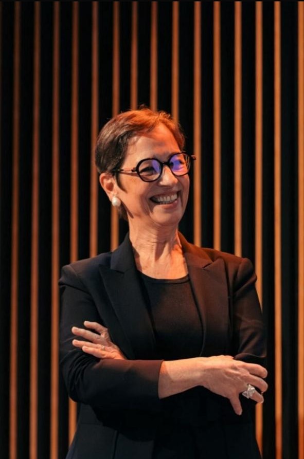 Opinião – Além do “prompt”: o abismo na formação docente diante da IA