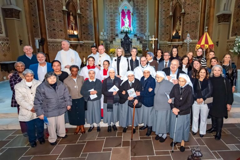 Colégio Sion comemora 120 anos e transforma memórias de gerações em patrimônio afetivo de Curitiba