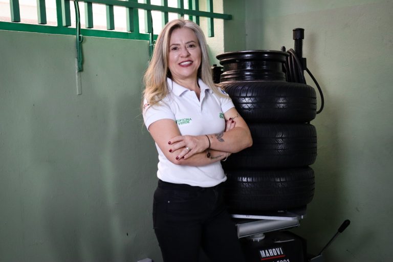 Projeto Moldando Futuro abre inscrições gratuitas para capacitação na área automotiva em Curitiba