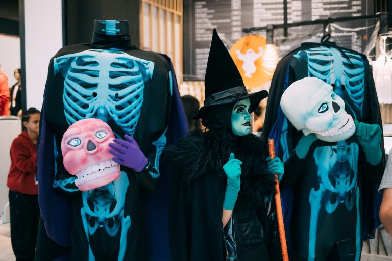 Halloween Tropical do Palladium Curitiba deve reunir 1.900 famílias em tarde de diversão e solidariedade