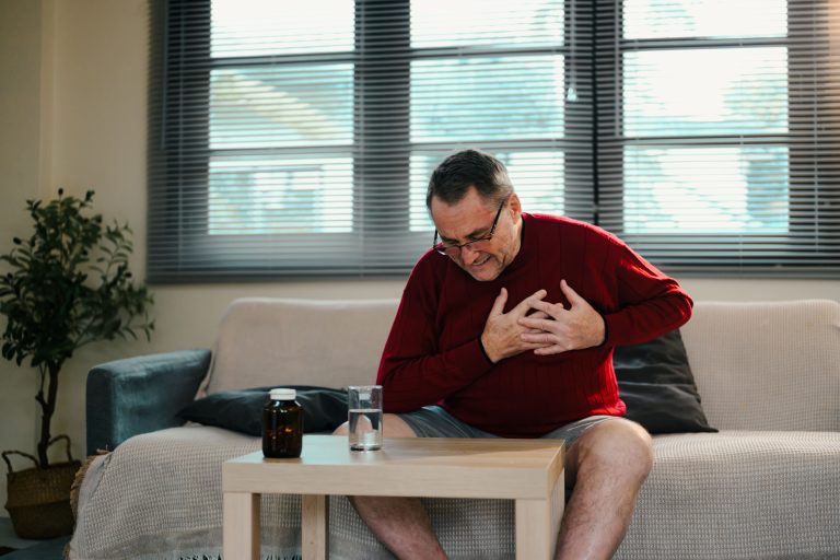 Estudos associam períodos eleitorais ao aumento de eventos cardiovasculares